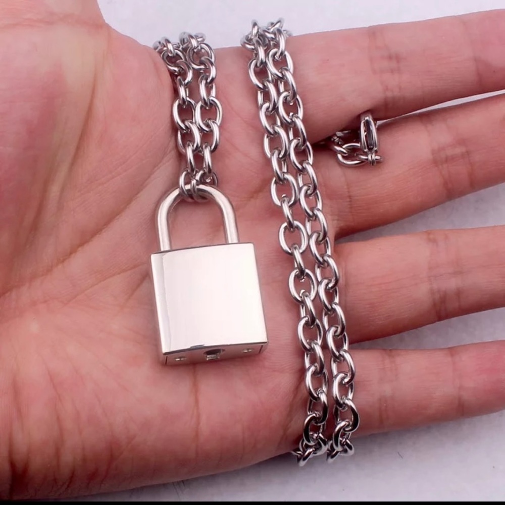 Lock and Key chain set - Picture 3 of 4